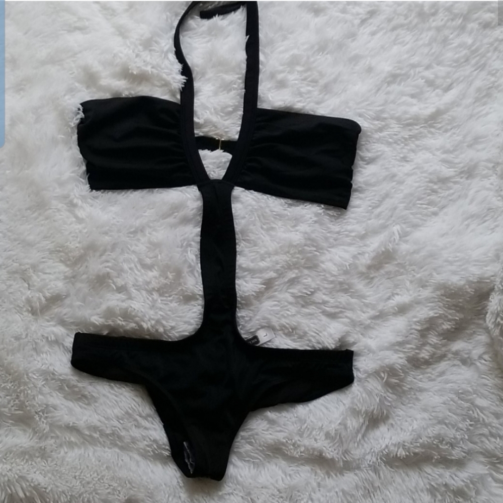 🔥Black Nicolita monokini NWOT!!